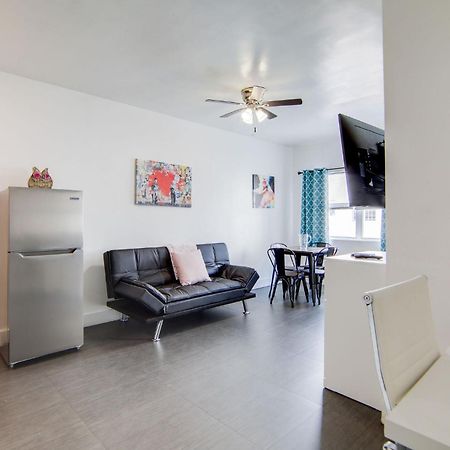 Charming Large Studio Near Ocean Dr - South Beach Маямі-Біч Екстер'єр фото