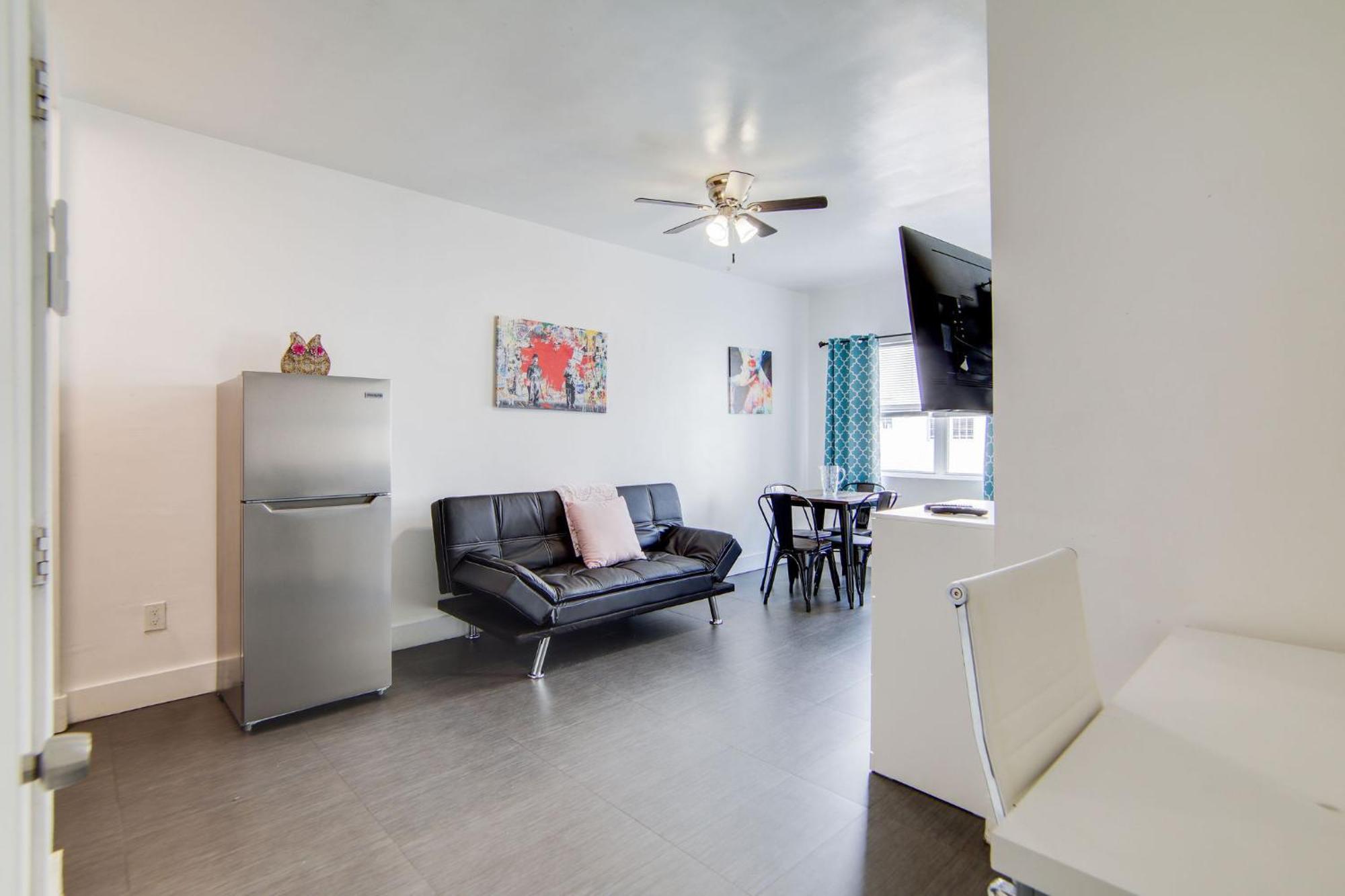 Charming Large Studio Near Ocean Dr - South Beach Маямі-Біч Екстер'єр фото