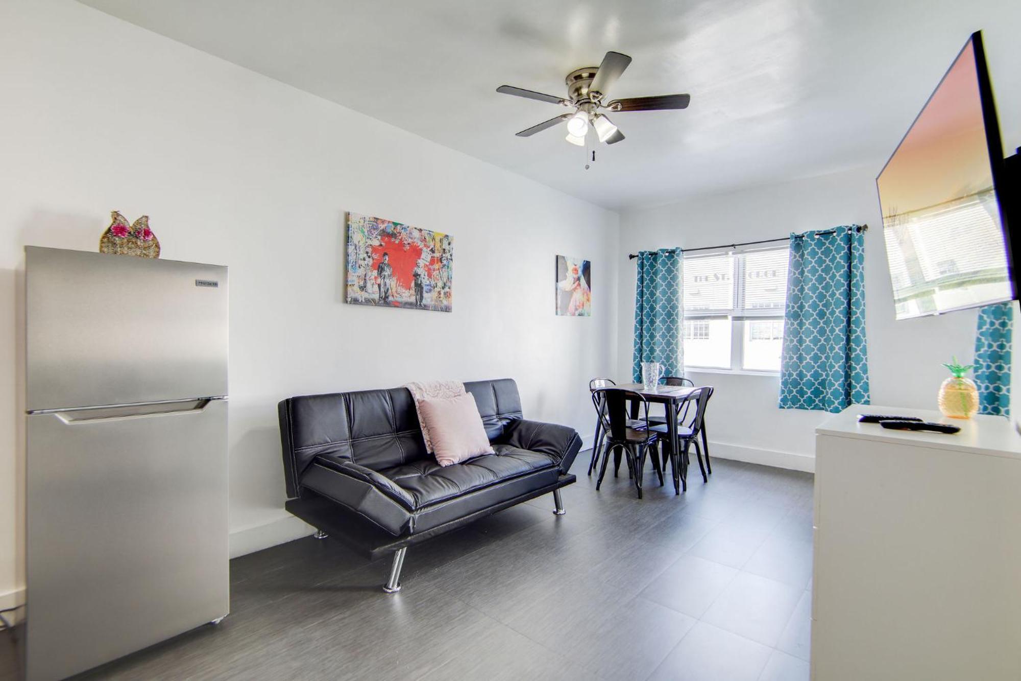 Charming Large Studio Near Ocean Dr - South Beach Маямі-Біч Екстер'єр фото