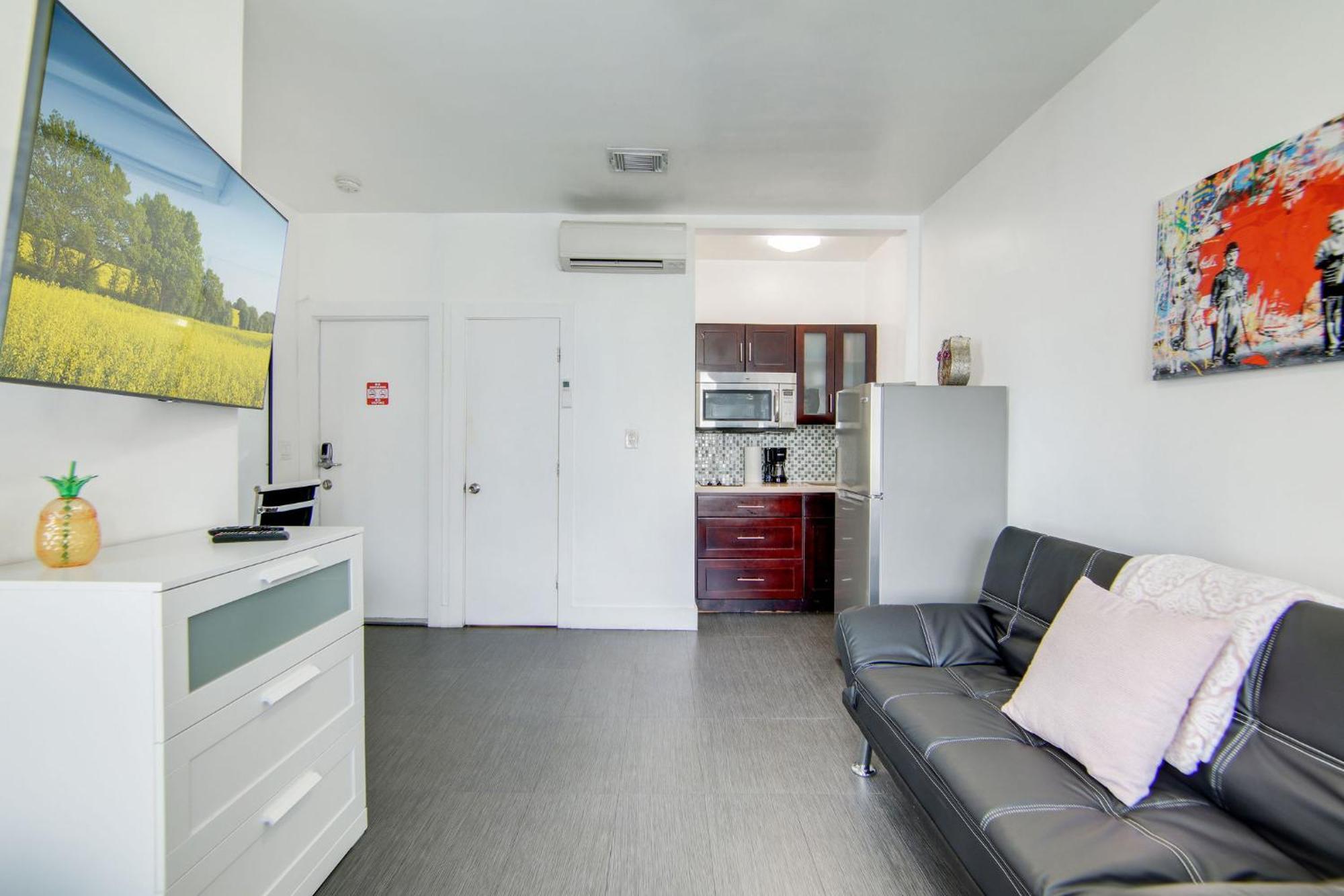 Charming Large Studio Near Ocean Dr - South Beach Маямі-Біч Екстер'єр фото